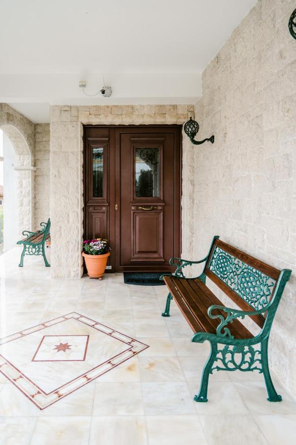 Veria Panorama Luxury Suite With Garden. Екстер'єр фото