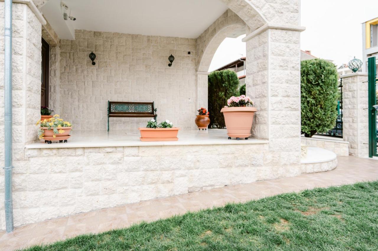 Veria Panorama Luxury Suite With Garden. Екстер'єр фото
